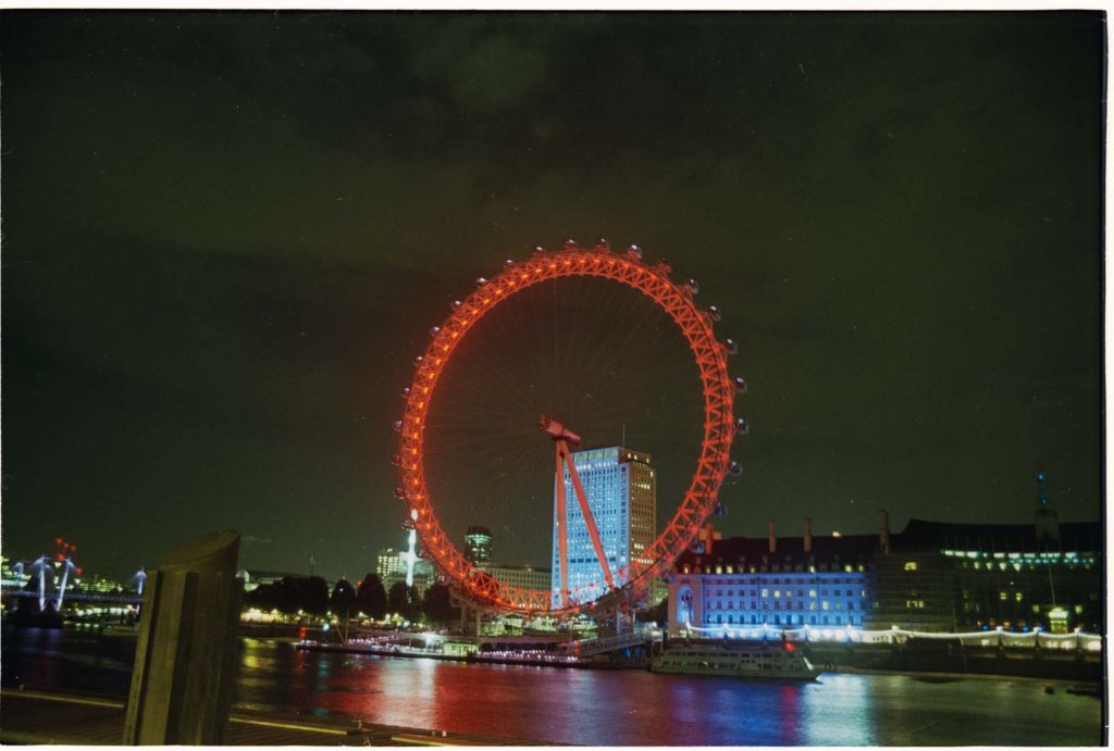 London-Yashica-AF-200-Fuji-Superia-400-ARCHIV-SCAN-27-10-2019-FARBE-0061